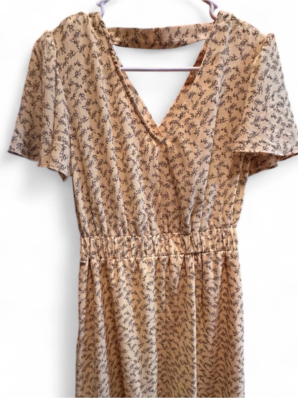 C Yellow V Neck Floral Faux Wrap Flutter Sleeves Pockets Dress Womens size Small - Picture 5 of 9